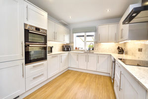 Photo 11- click for photo gallery